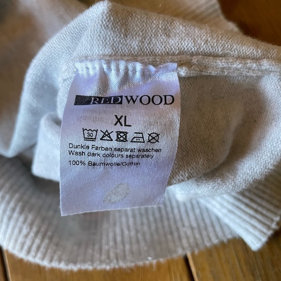 XL Redwood Off White Crewneck - Picture 5 of 10